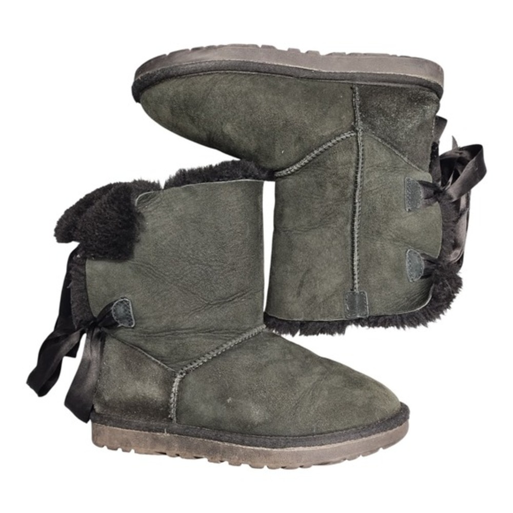UGG Australia Bailey Bow II‎ Winter Snow Boots Womens US 9 Black Suede Round Toe